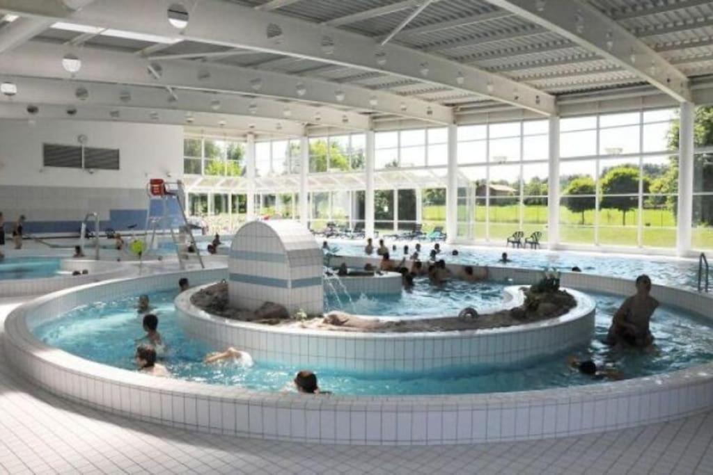 Ferienwohnung De 2 A 6 Personnes - Le Street'Art - Sarrebourg Centre - Gare A 500M - A 20 Minutes De Center Parc Et Parc Animalier Sainte-Croix - Netflix - Wifi Exterior foto